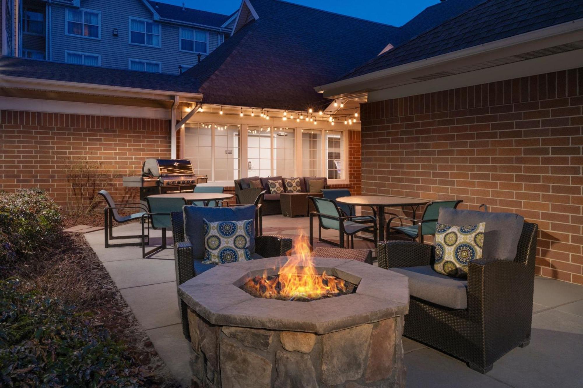 Residence Inn Salt Lake City Airport Екстериор снимка